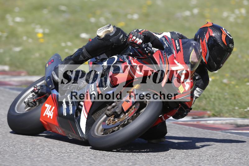 /Archiv-2025/03 04.04.2025 TZ Motorsport ADR/Gruppe rot/744